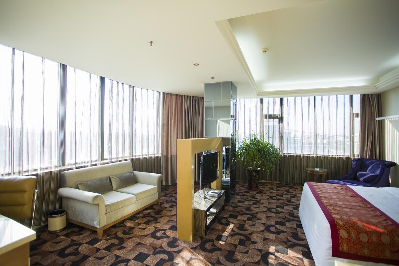 Fuke Jirui Hotel Ürümcsi Kültér fotó